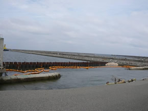 福島第一原子力発電所１～４号機取水路開渠南側透過防止工復旧工事
