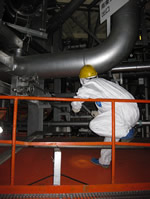Photo 27. Image of the S/C vent valve inspection work 